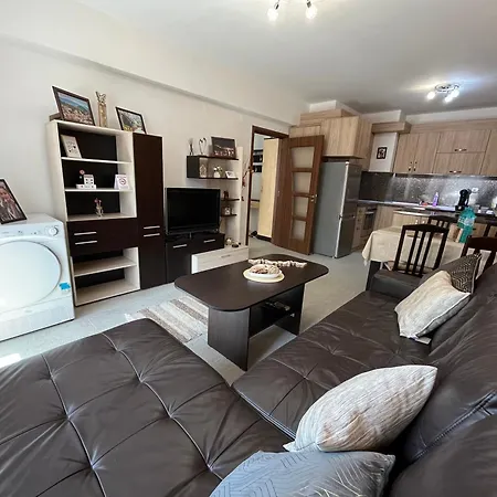 Ideal Center By The Park - Walk To Kapana