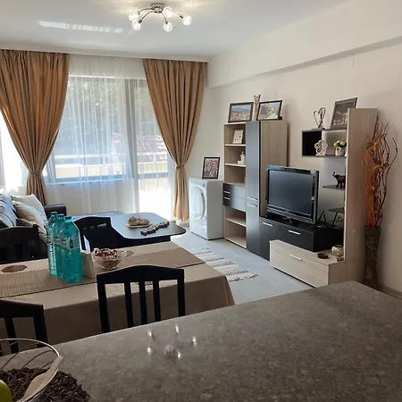 Daire Ideal Center By The Park - Walk To Kapana Filibe